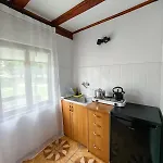 Pod Kogutkiem * קרולאנקי